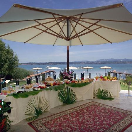 Hotel La Rondine Sirmione Buitenkant foto