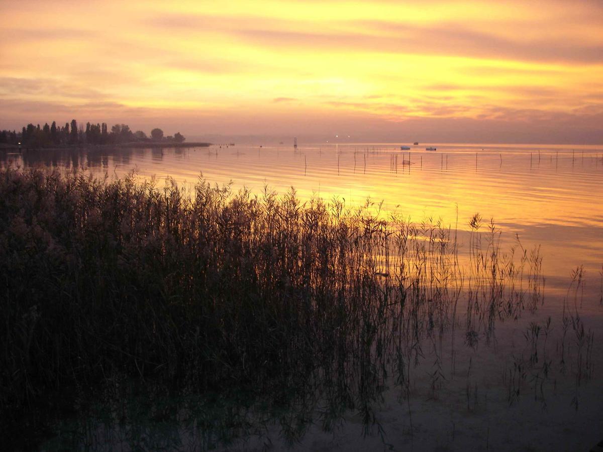 Hotel La Rondine Sirmione Buitenkant foto